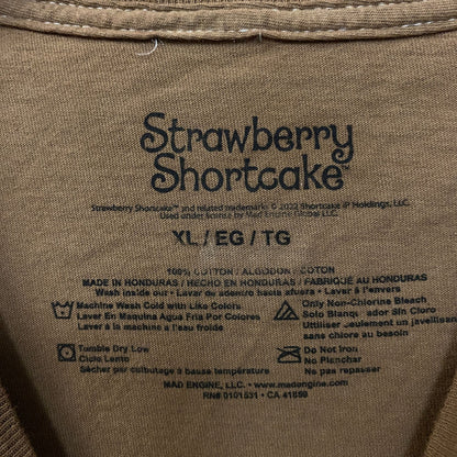 Strawberry’s Shortcake Women's Cute Mineral Wash Tshirt size XL