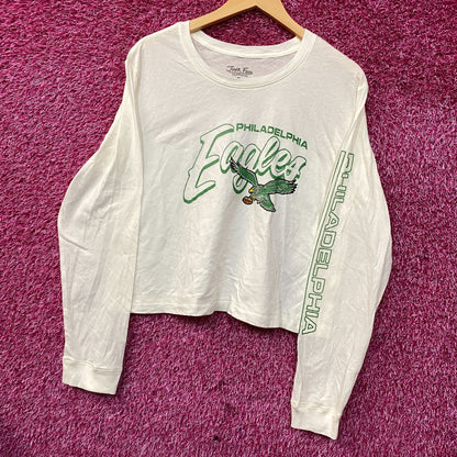 Junk Food Clothing NFL Philadelphia Eagles Touchdown Long Sleeve Cropped T-Shirt Large