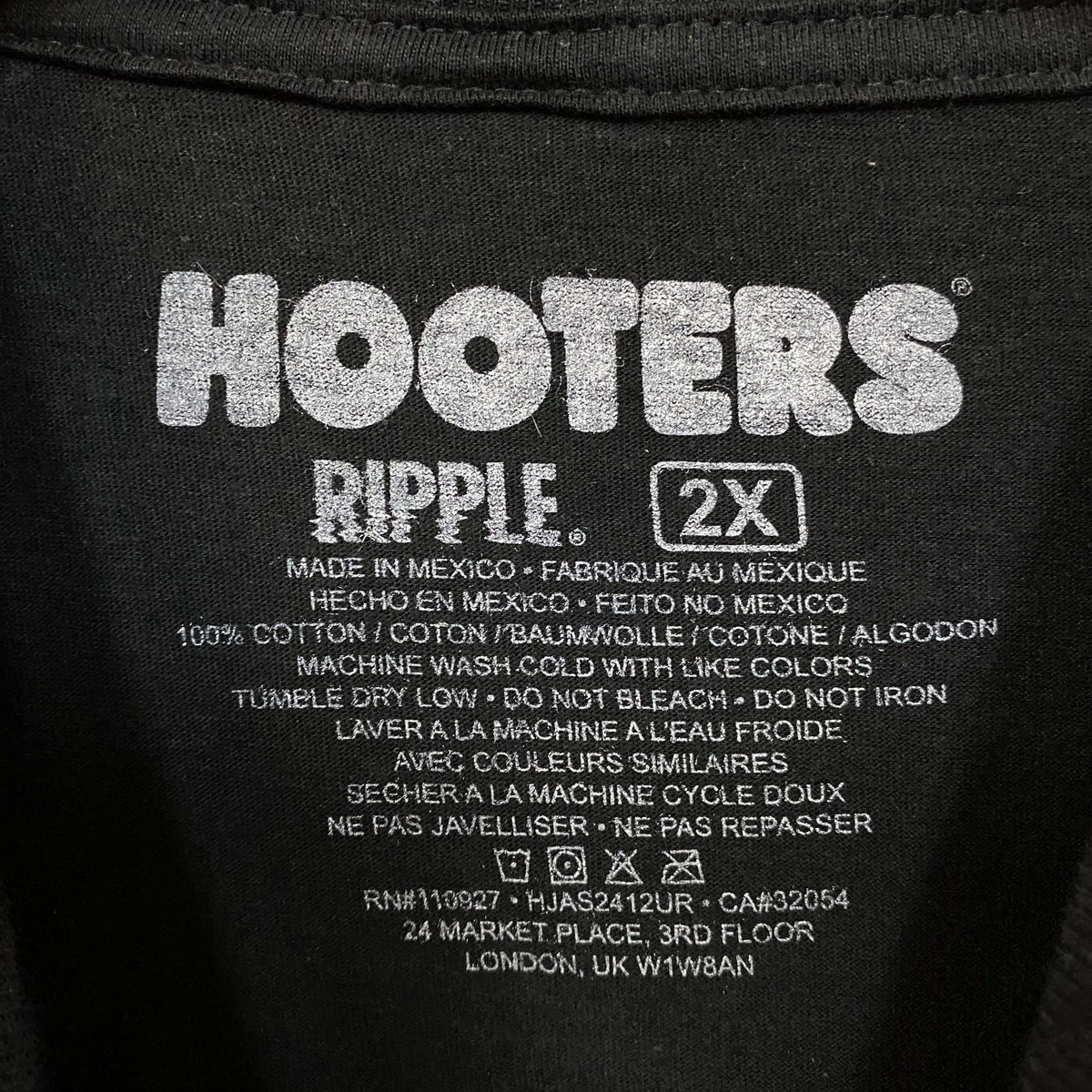 Hooters "Where Angels Get Their Wings!" Graphic T-Shirt 2XL