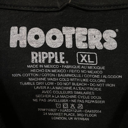 Hooters "Where Angels Get Their Wings!" Graphic T-Shirt XL