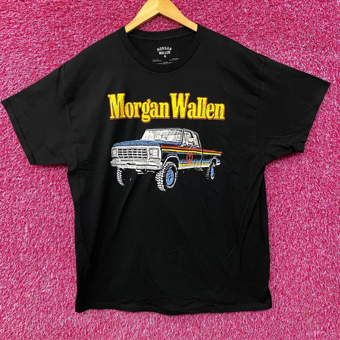 Morgan Wallen Dangerous The Double Album Silverado Vintage Style Pickup Truck T-Shirt XL