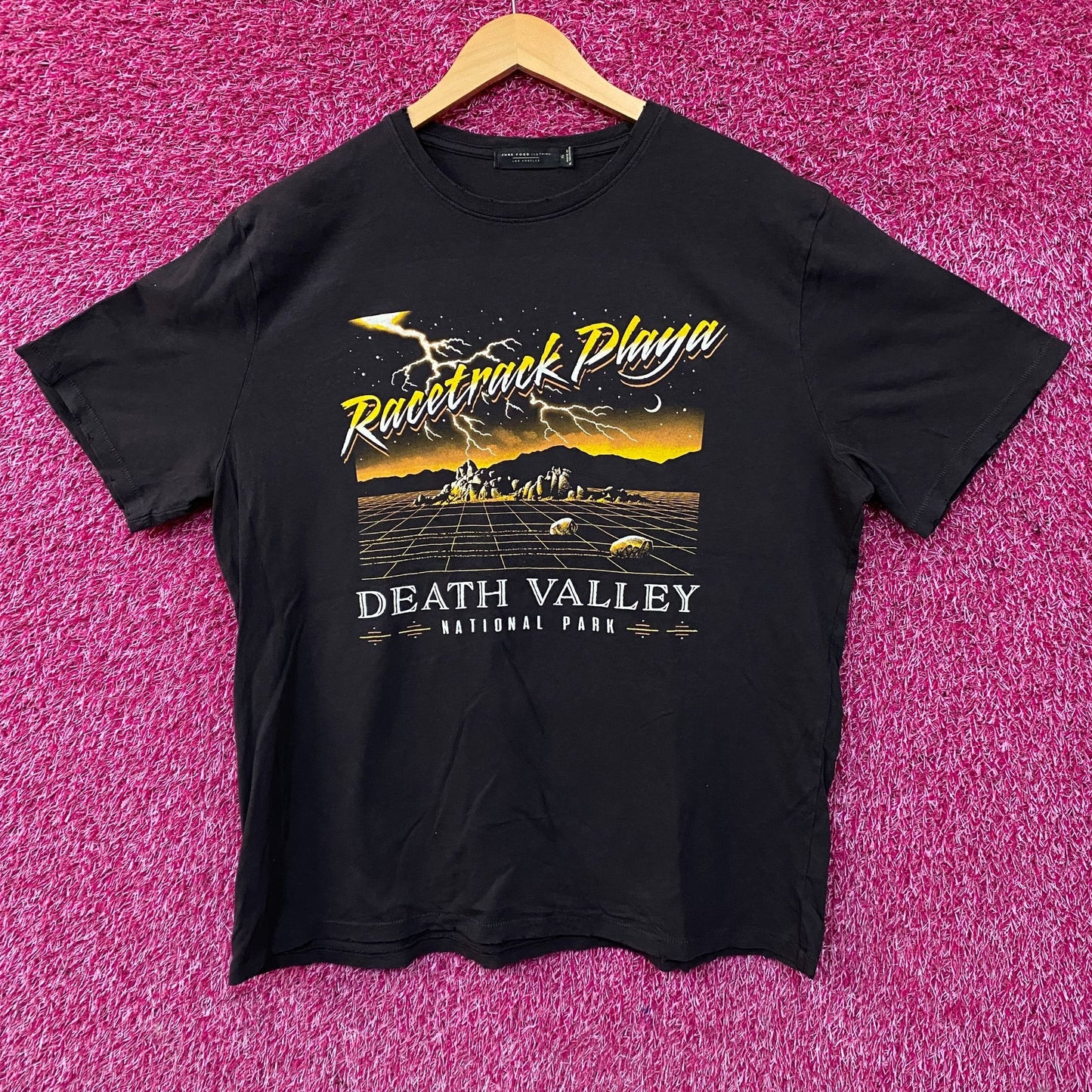 Junk Food Clothing Racetrack Playa Death Valley Women's Vintage Style Tee XL