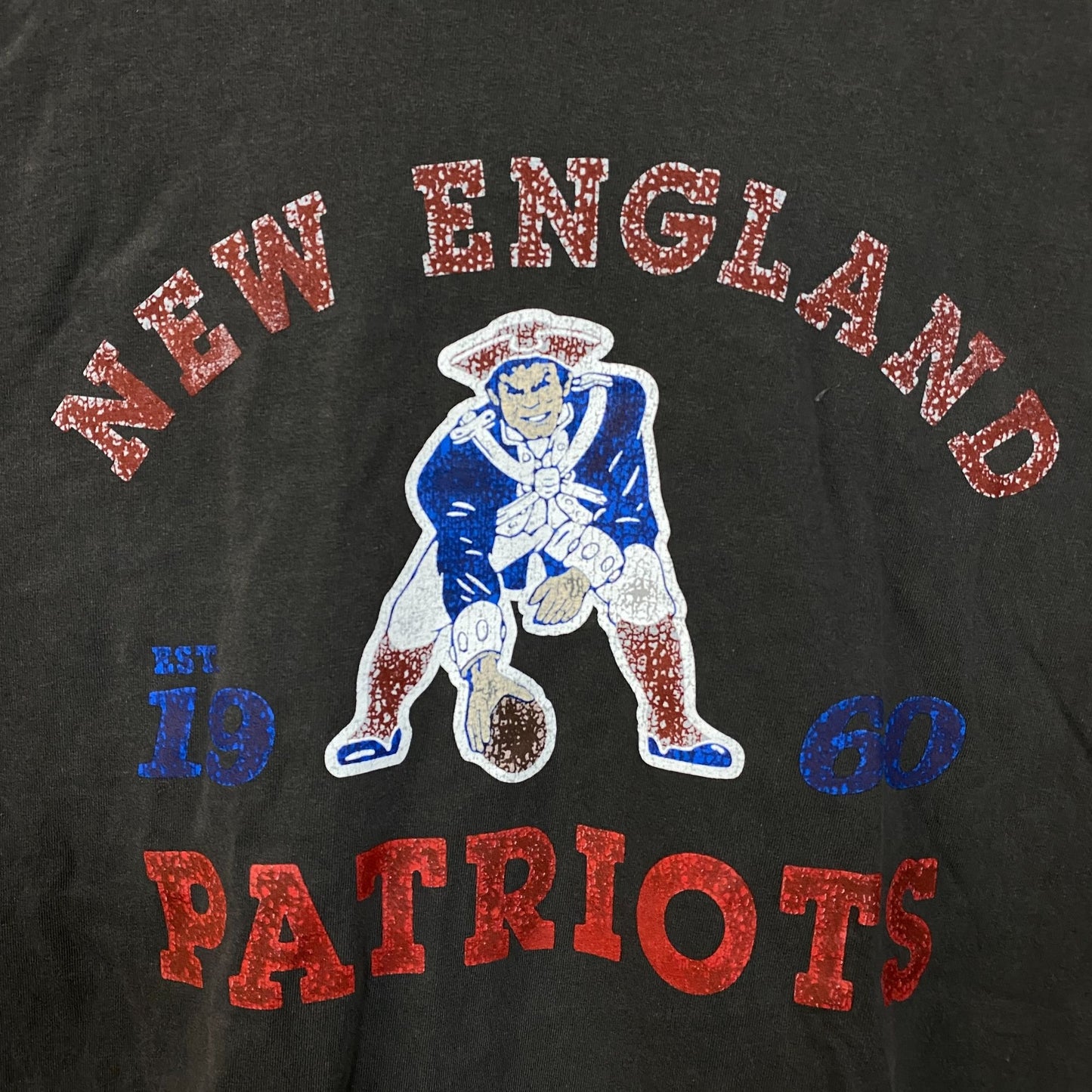 Junk Food New England Patriots "Pat Patriot" Vintage Style Arched Graphic T-Shirt XL