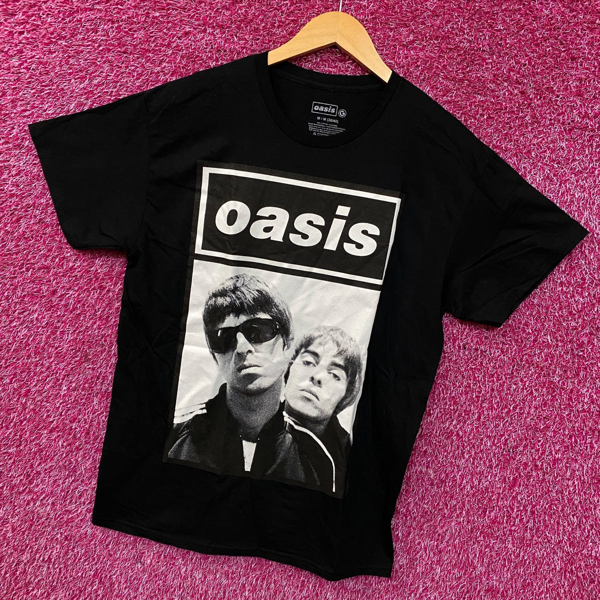 Oasis Noel & Liam Boxed Photo Rock Band T-Shirt Medium