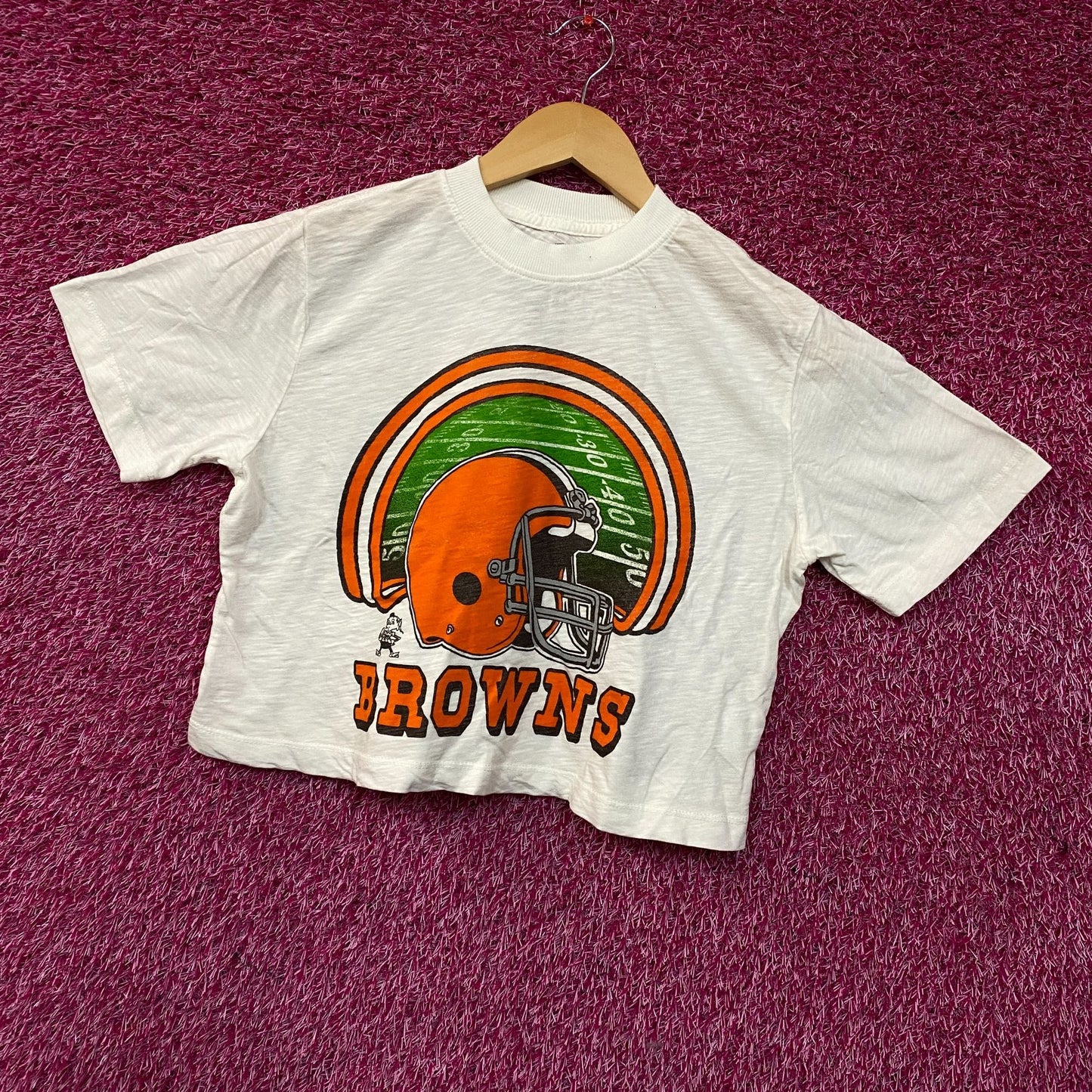 Junk Food Clothing NFL Cleveland Browns Game Time Women's Mock Neck Crop Tee XS