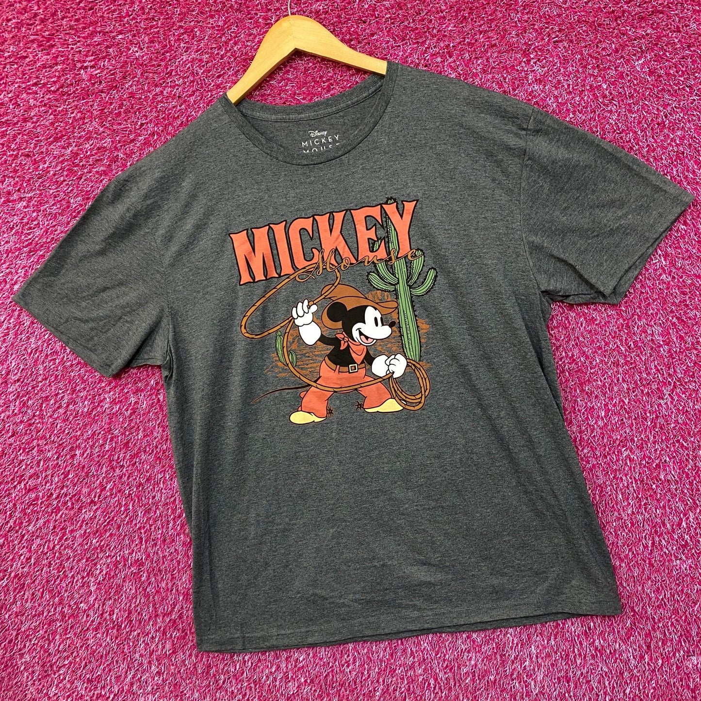 Disney Mickey Mouse Cowboy Wild West T-Shirt  XL
