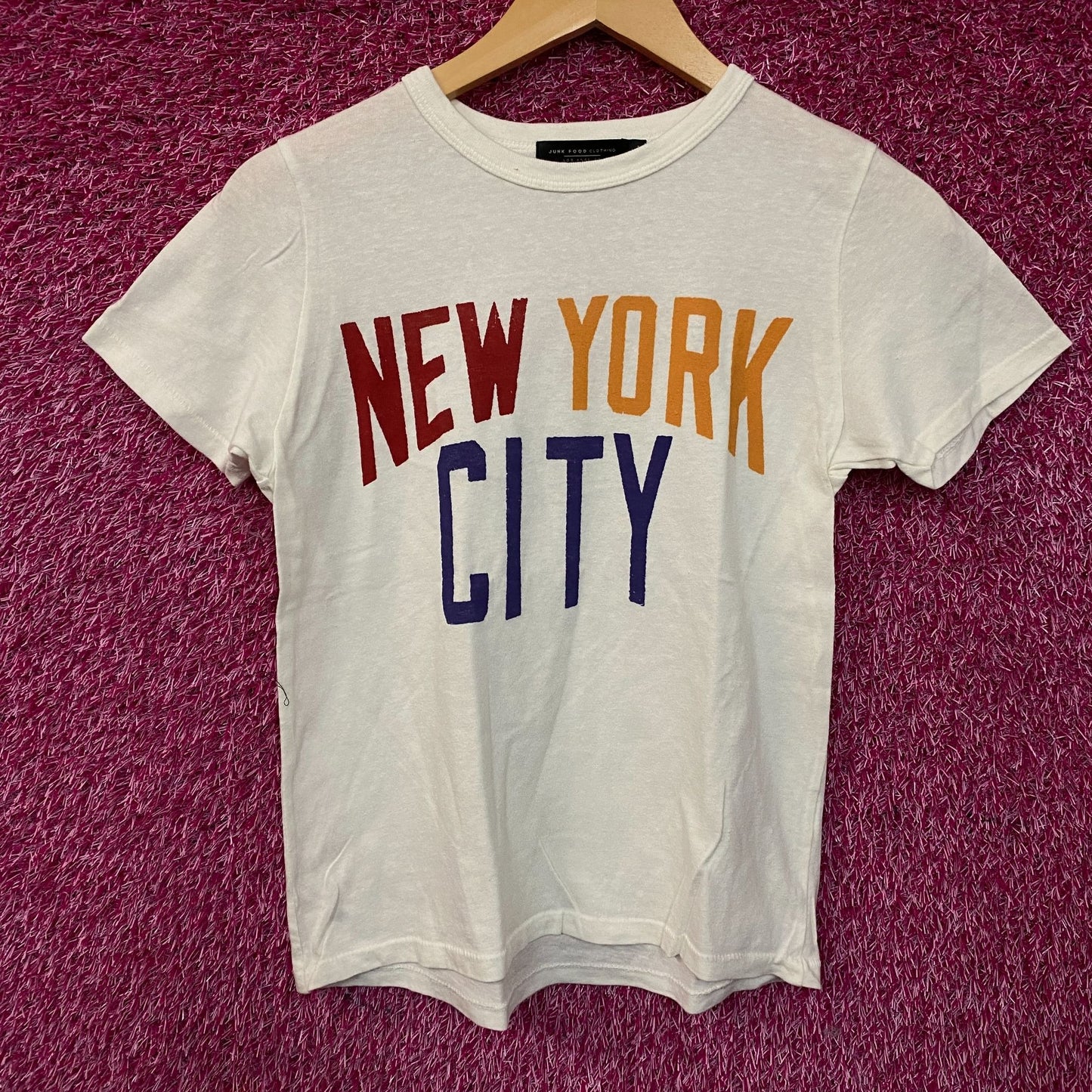 Junk Food Clothing Women's New York Original Tee Small