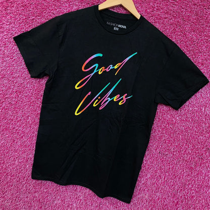 Fashion Nova Good Vibes Only Graphic T-Shirt Medium