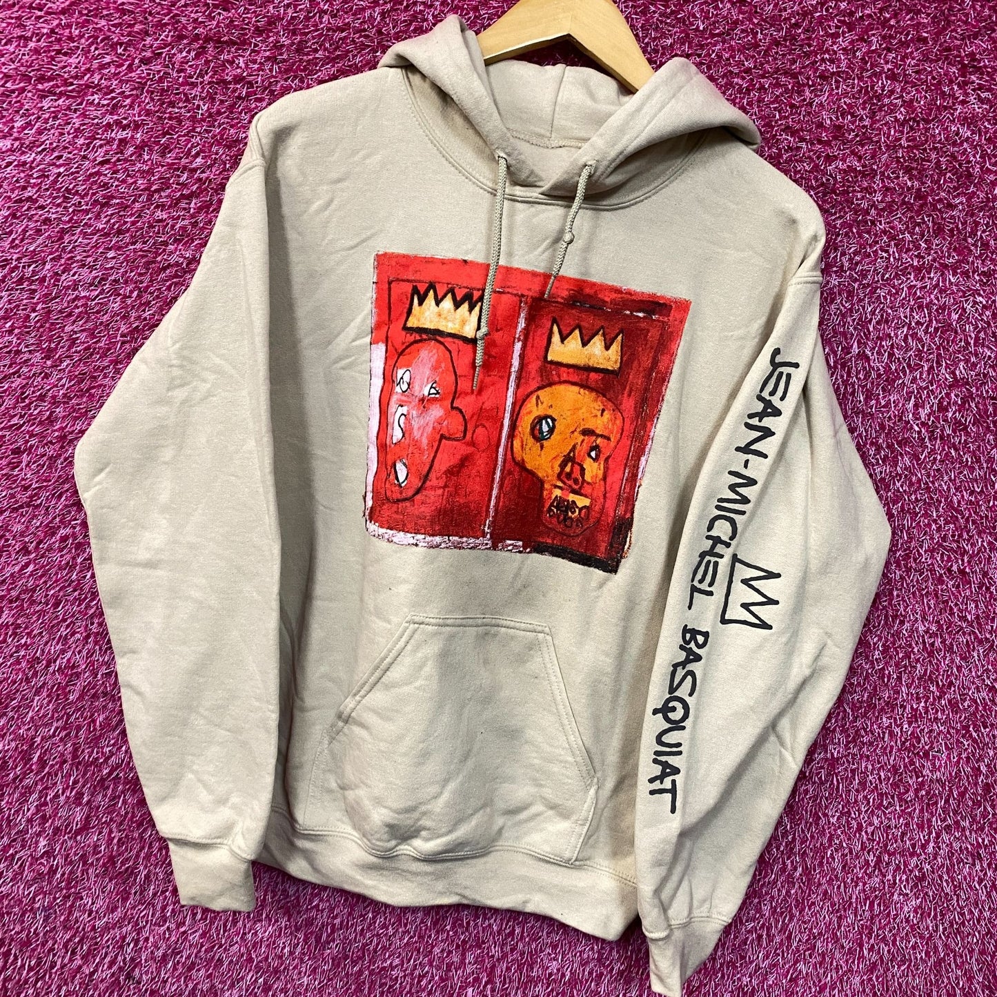 Jean Michel Basquiat Crown King Design Biege Hoodie size Small