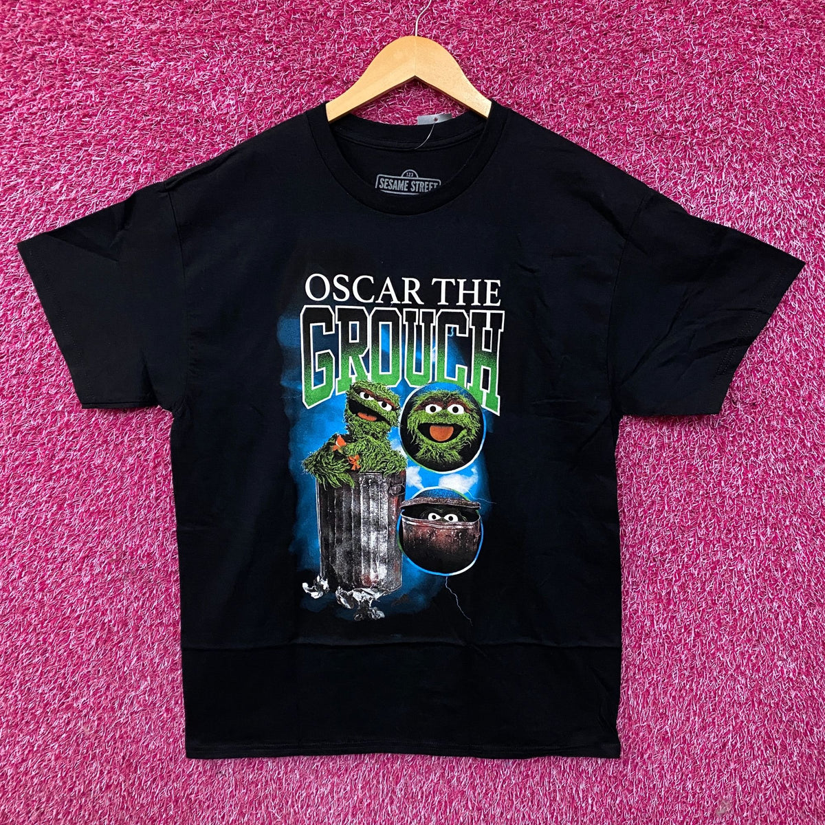 Sesame Street Oscar The Grouch Retro Graphic T-Shirt Large