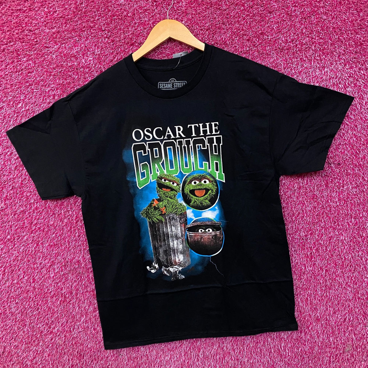 Sesame Street Oscar The Grouch Retro Graphic T-Shirt Large