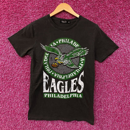 Junk Food Clothing Philadelphia Eagles Crest Vintage Style Tee Small