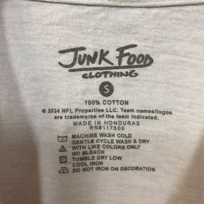 NFL Kansas City Chief Vintage Style Helmet Logo Football T-Shirt Small