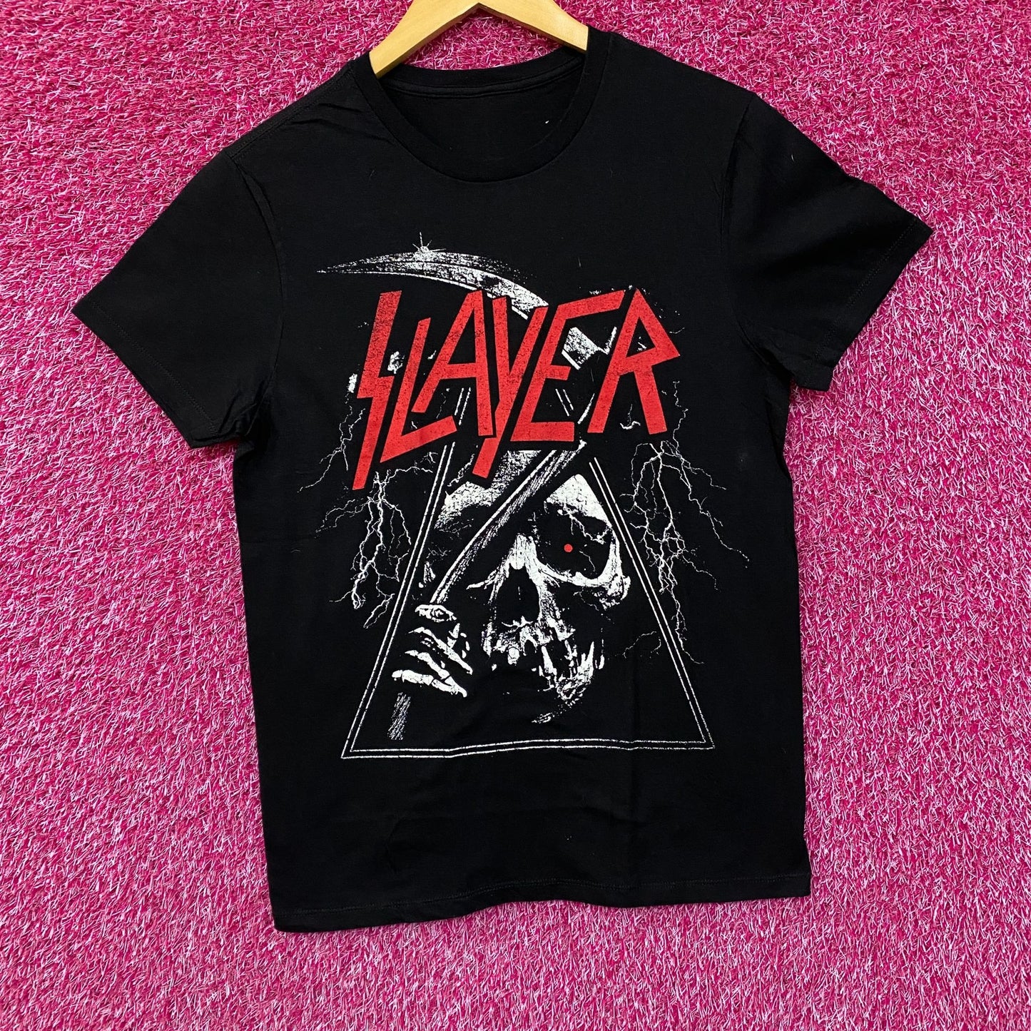 Slayer Logo Triangle Reaper Graphic Design T-Shirt Small
