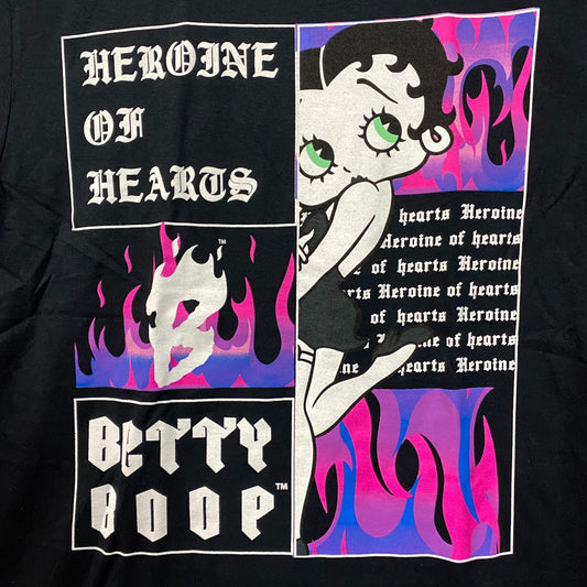 Betty Boop Heroine Of Hearts Graphic Design T-Shirt Medium