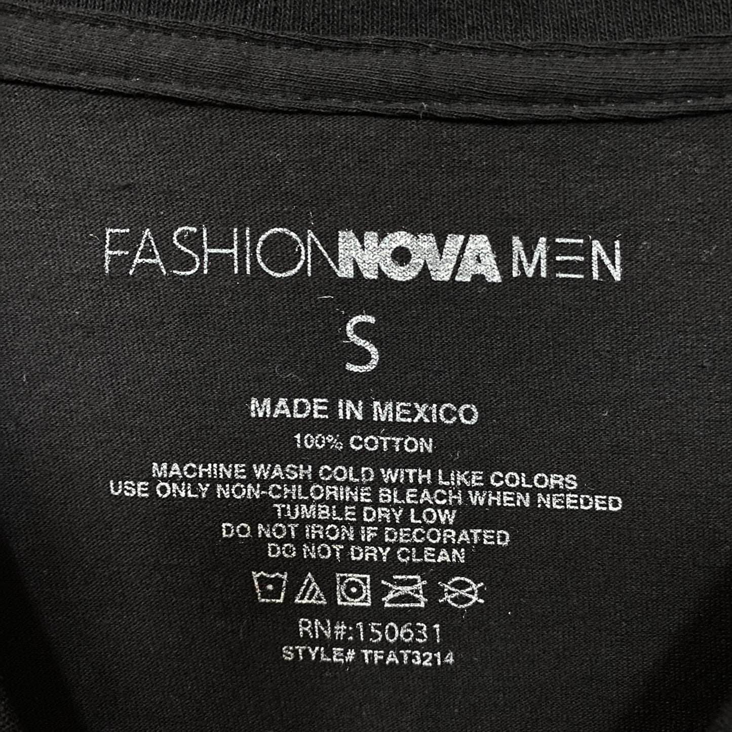Fashion Nova Men "Heart Of A Champion" Graphic T-Shirt Small