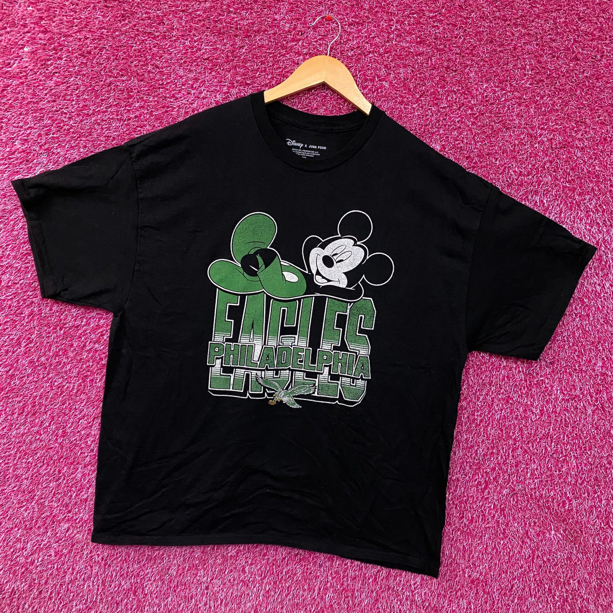 Disney x Junk Food NFL Philadelphia Eagles Mickey Mouse Graphic T- Shirt XL