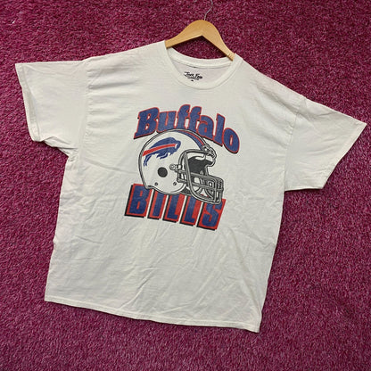 Junk Food Clothing NFL Buffalo Bills Throwback Helmet Logo T-Shirt XL