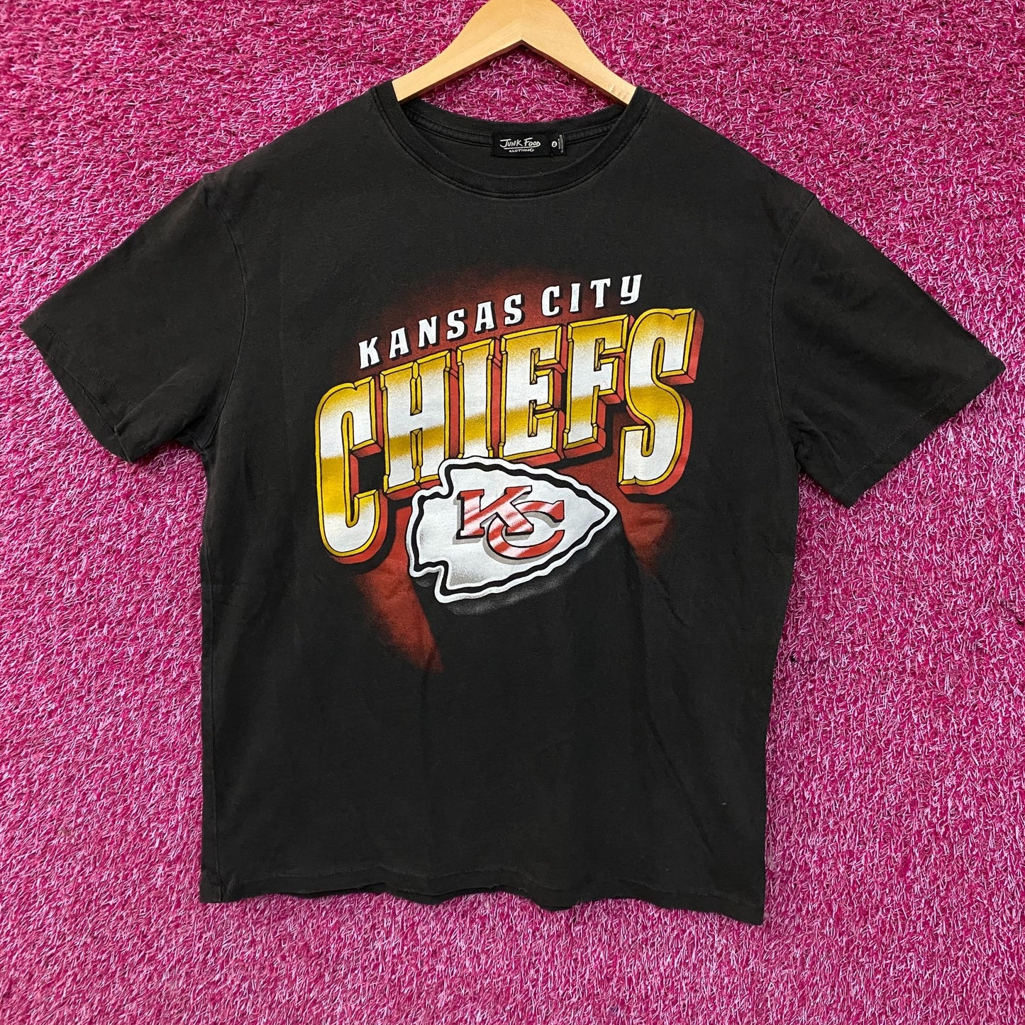 Junk Food Clothing Kansas City Chiefs Women's Graphic T-Shirt XL