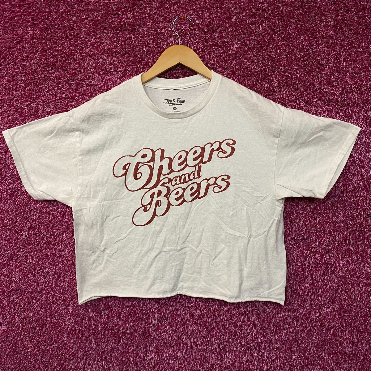 Junk Food Clothing Cheers and Beers Cropped Graphic T-Shirt Medium