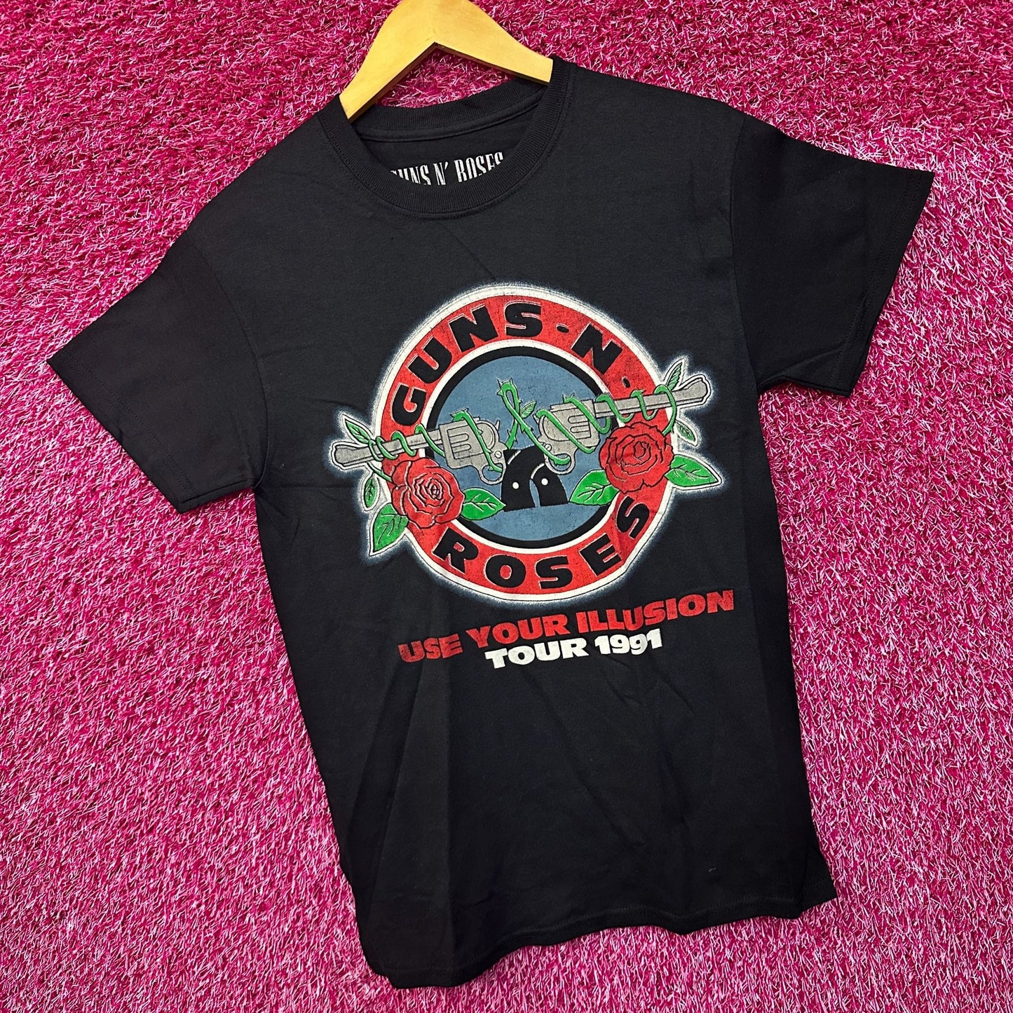 Guns N’ Roses Use Your Illusion Tour 1991 Rock Band Tee S
