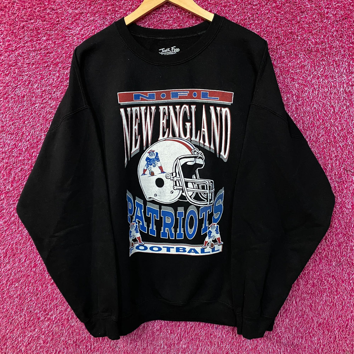 Junk Food Clothing New England Patriots NFL Helmet Flea Market Crew Fleece XL