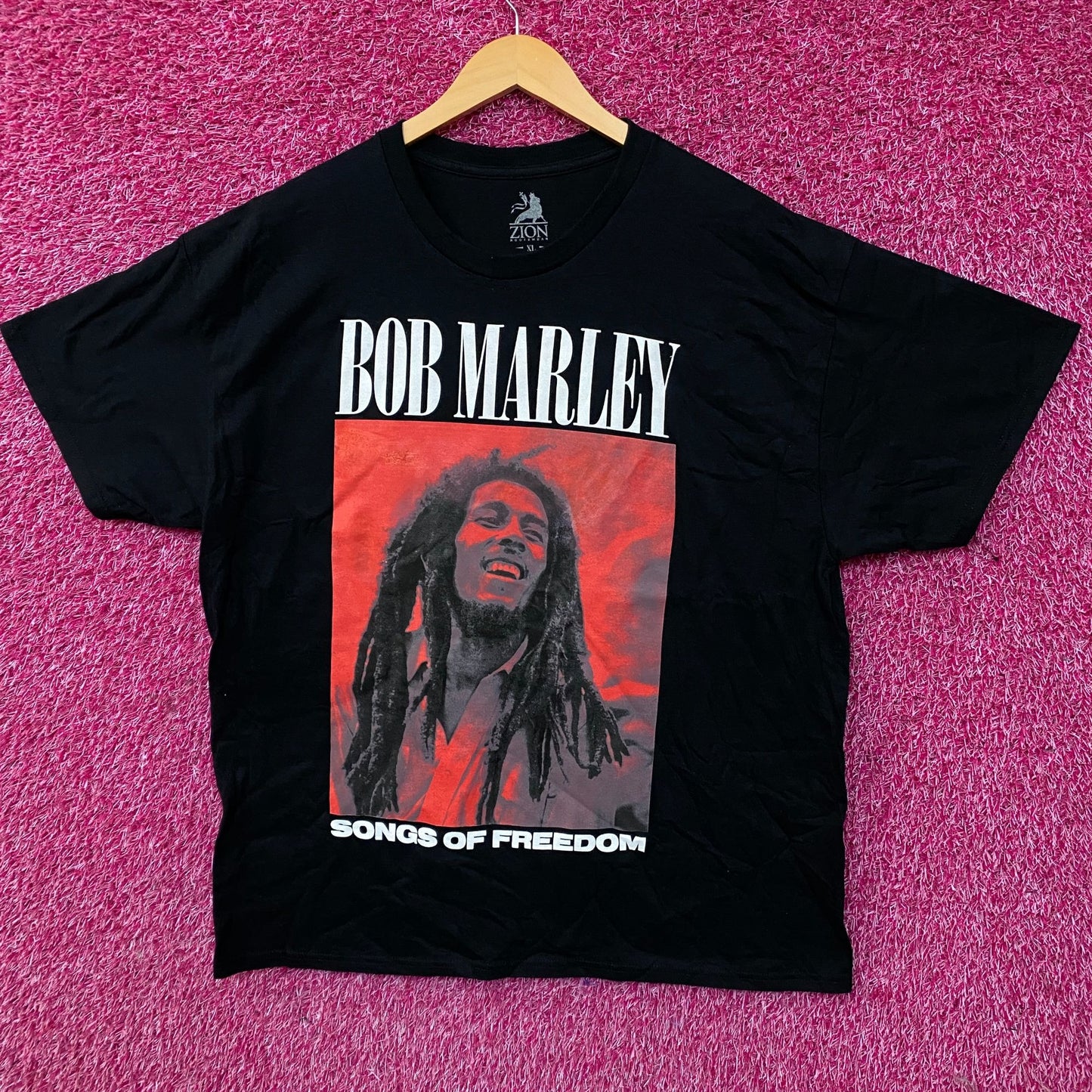 Zion Rootswear Bob Marley Songs of Freedom Graphic T-Shirt XL