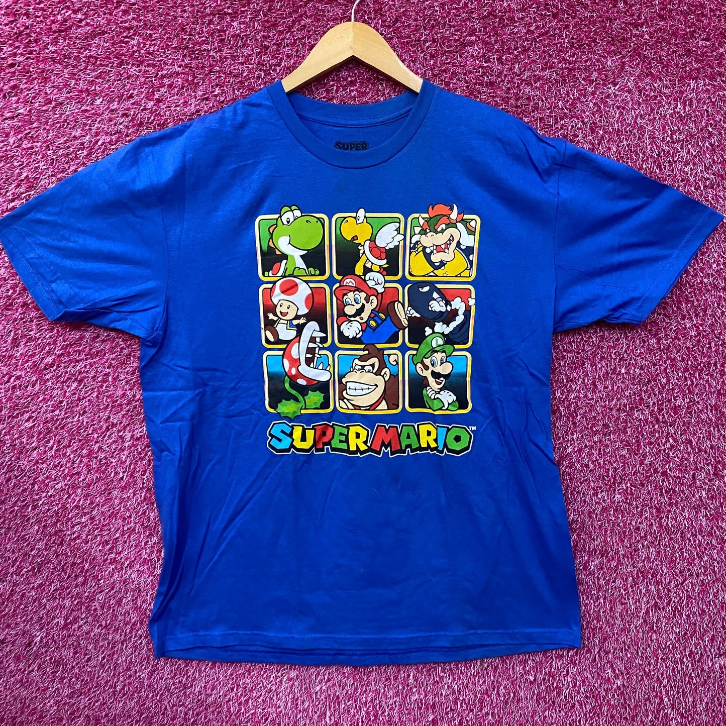 Nintendo Super Mario Golden Blue Graphic T-Shirt XL