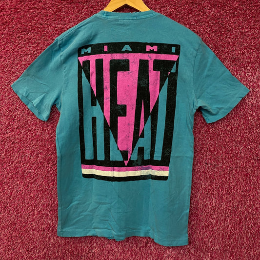 Junk Food Clothing Miami Heat Retro-Style Graphic T-Shirt Small