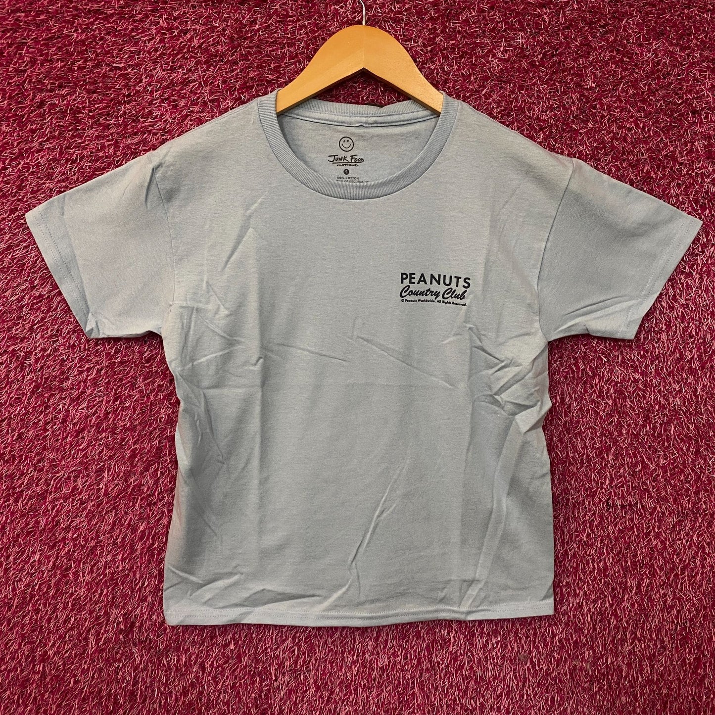 Peanuts "Country Club" Snoopy Graphic T-Shirt Small