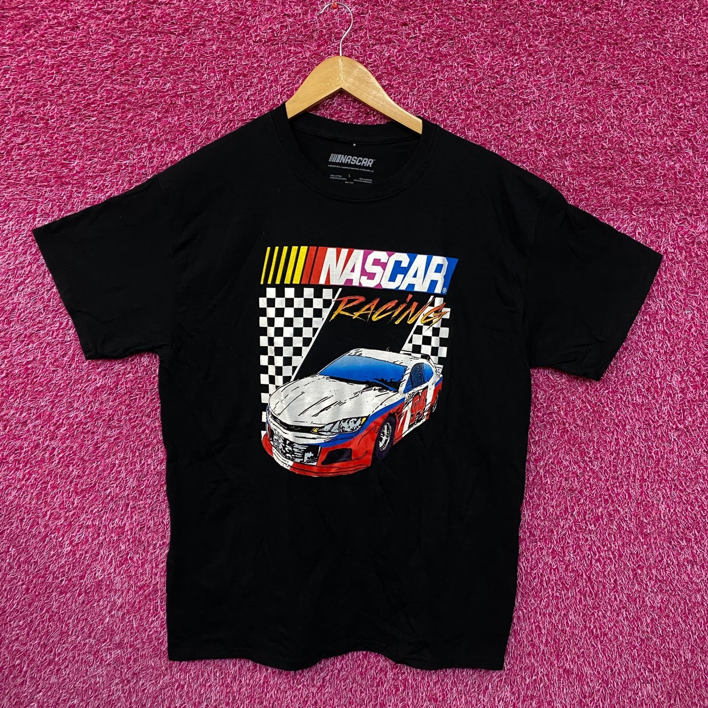 NASCAR Racing Team 94 Cup Series Championship Tailgate Tee L