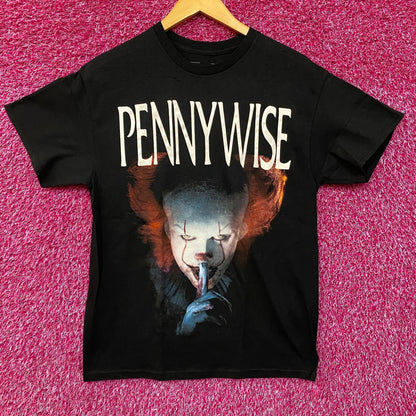 IT Pennywise The Dancing Clown Horror Movie T-Shirt Medium