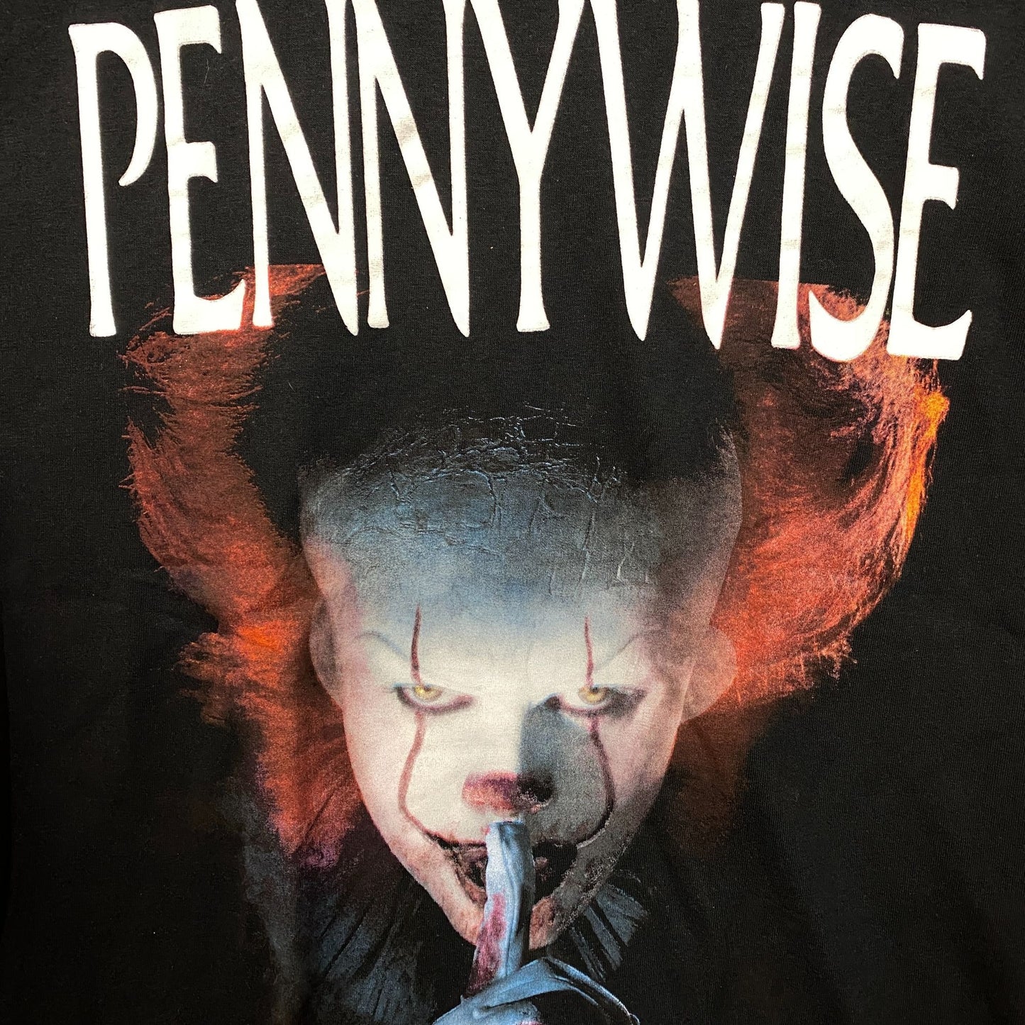IT Pennywise The Dancing Clown Horror Movie T-Shirt Medium
