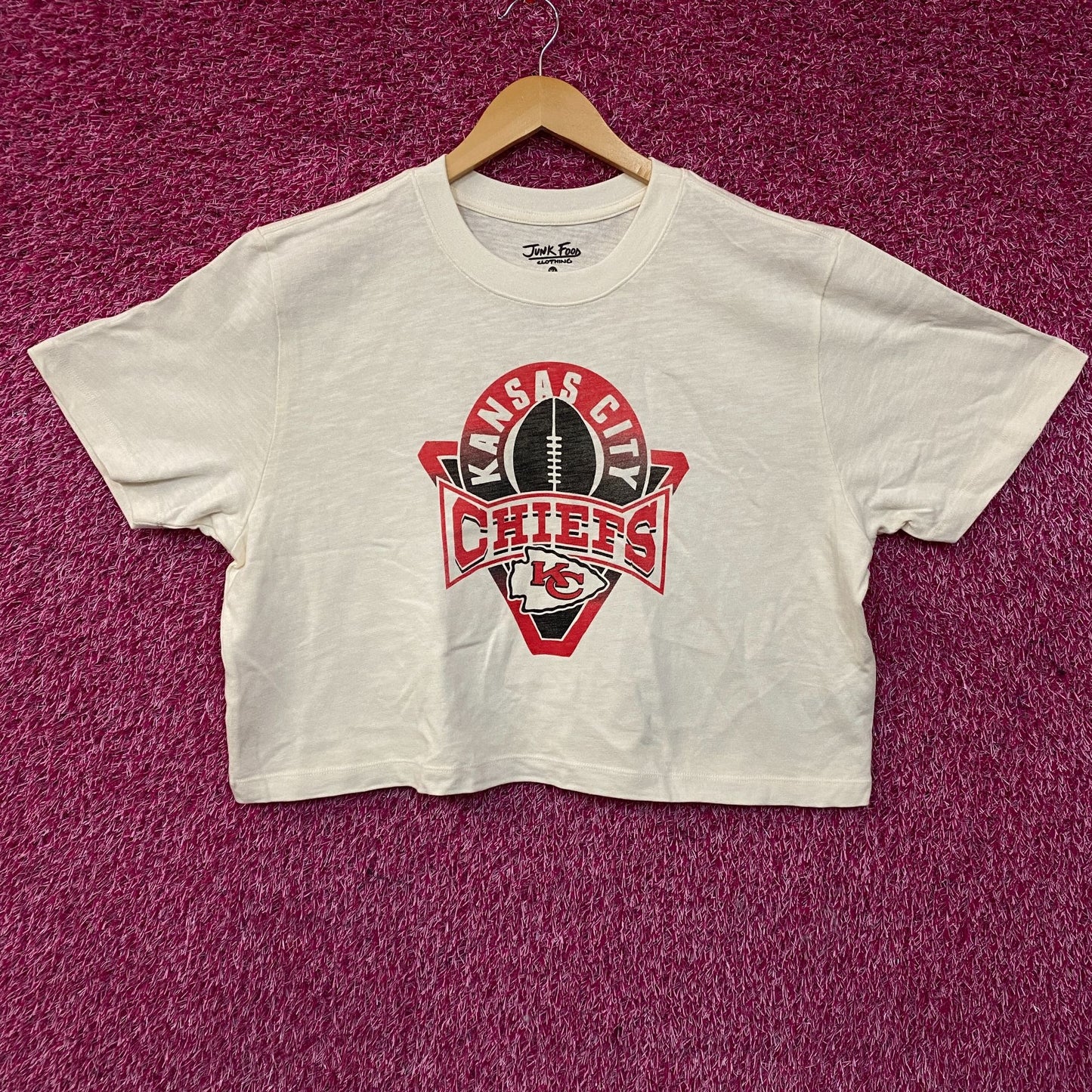 Junk Food Clothing NFL Kansas City Chiefs Women's Mock Neck Crop Tee XL
