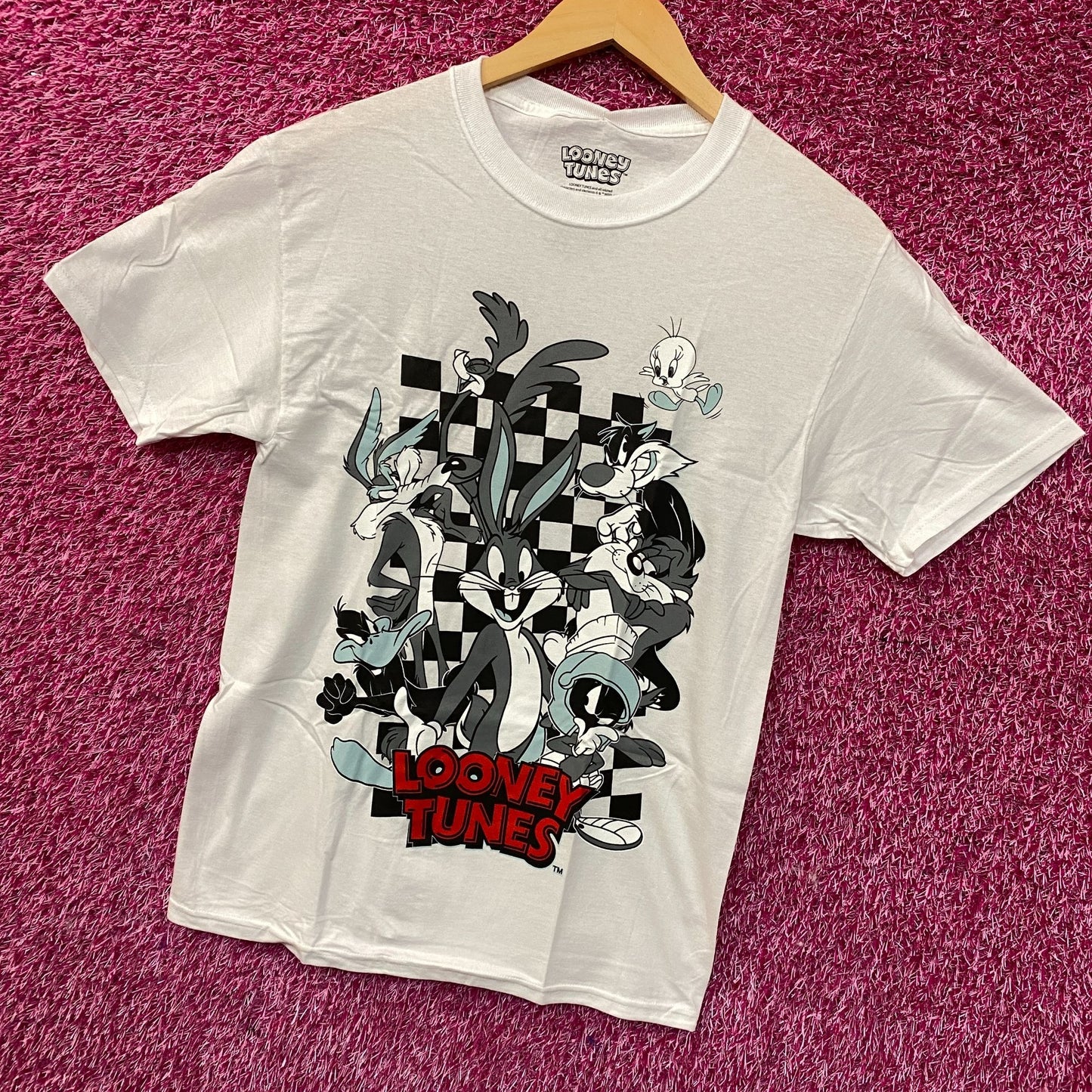 Looney Tunes Bugs Bunny and Friends Characters Checkered T-Shirt XS