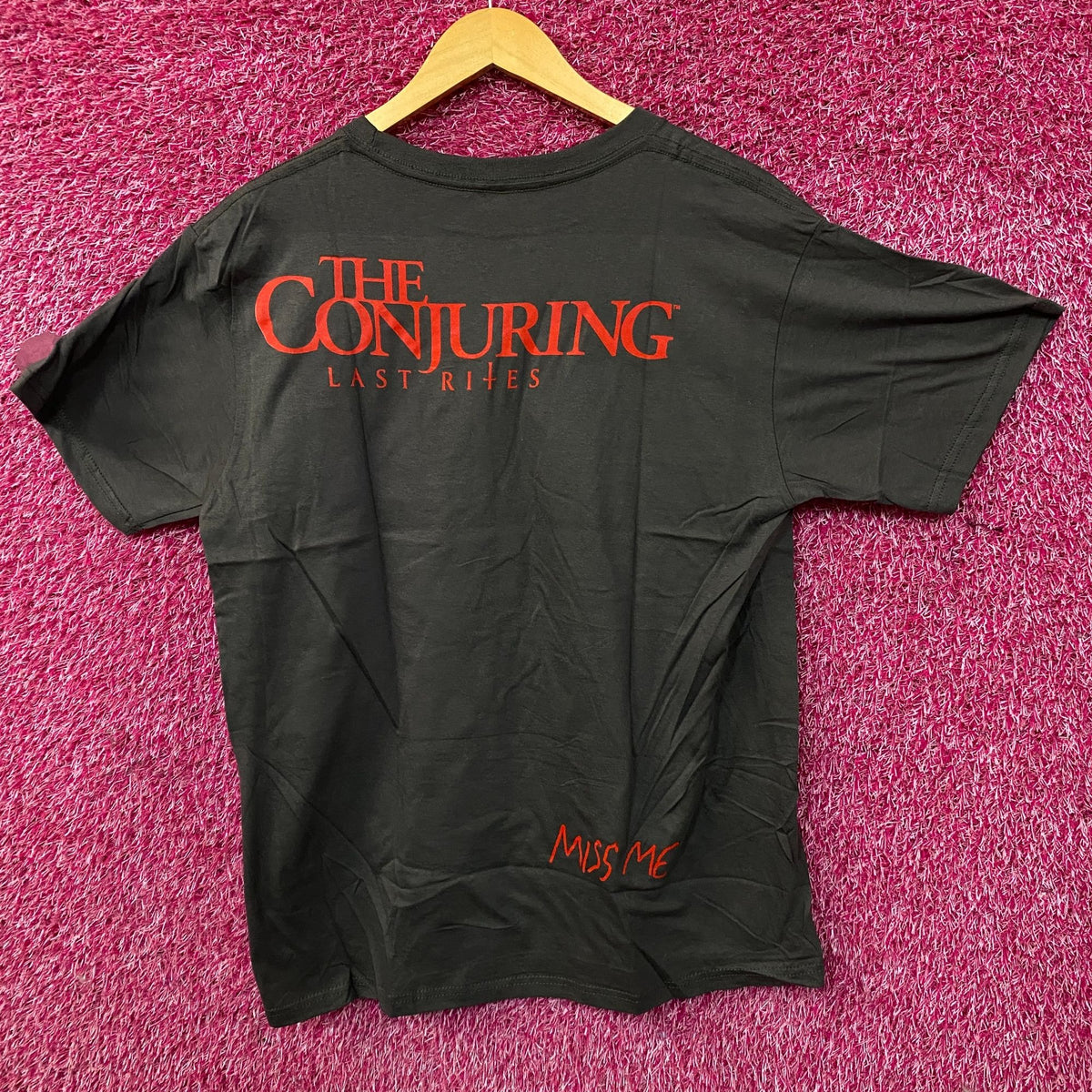 The Conjuring Annabelle Doll Graphic T-Shirt Medium