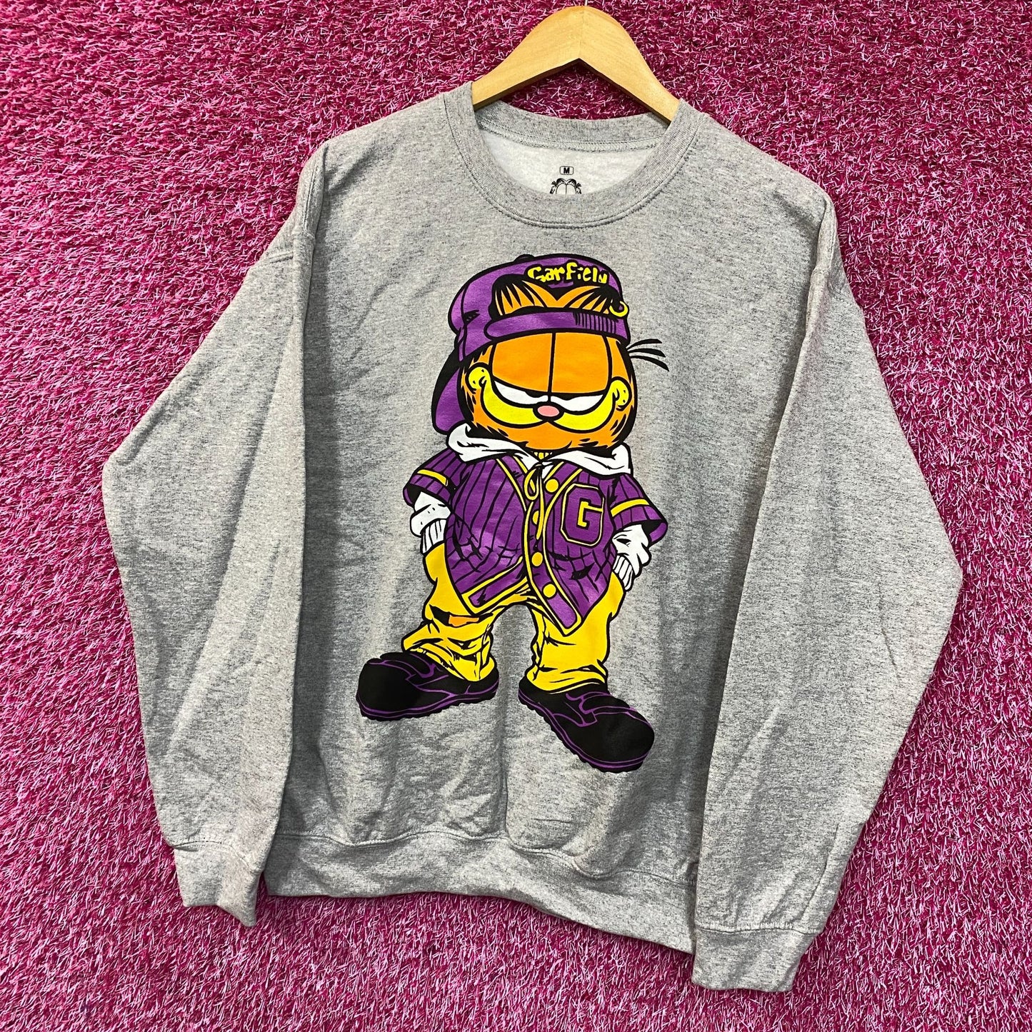 Garfield Too Kool for Skool double sided Crewneck size Medium