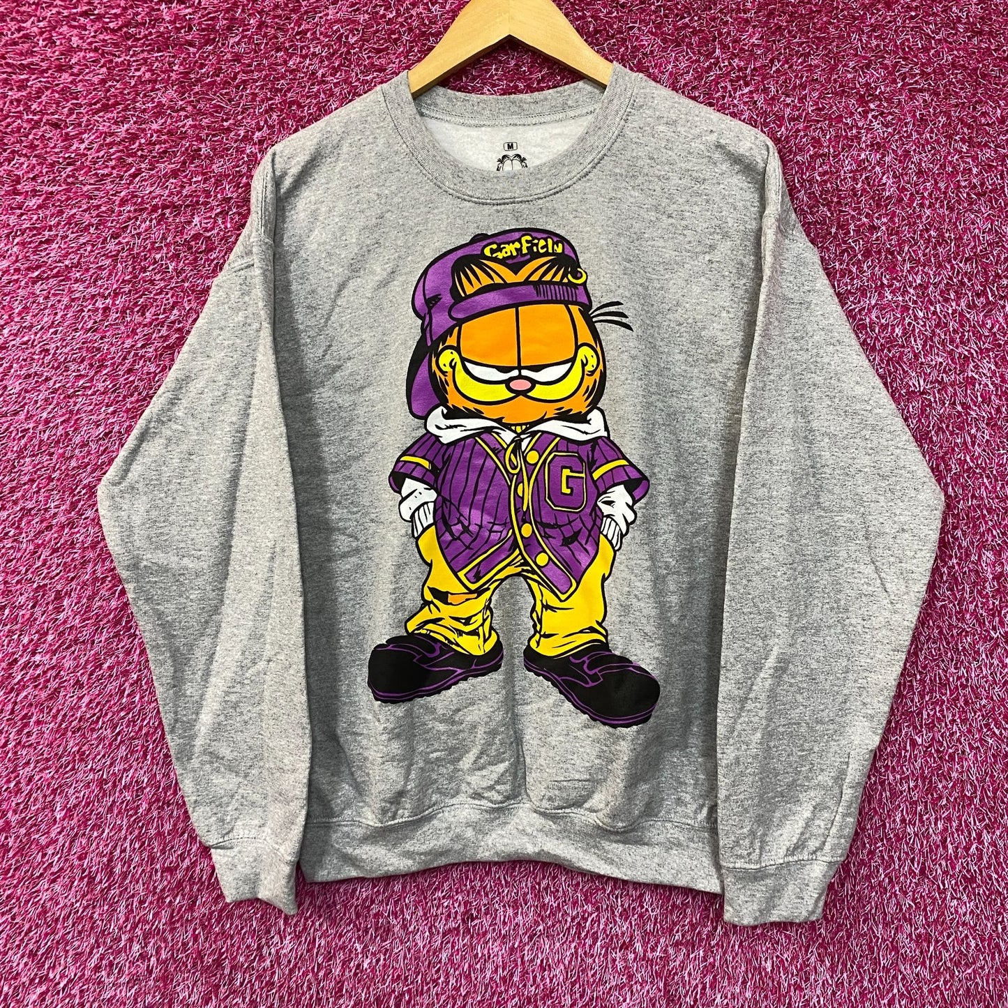 Garfield Too Kool for Skool double sided Crewneck size Medium