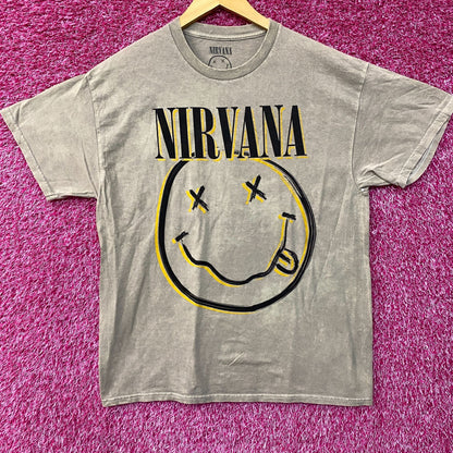Nirvana Smiley Face Doodle Tshirt size Large