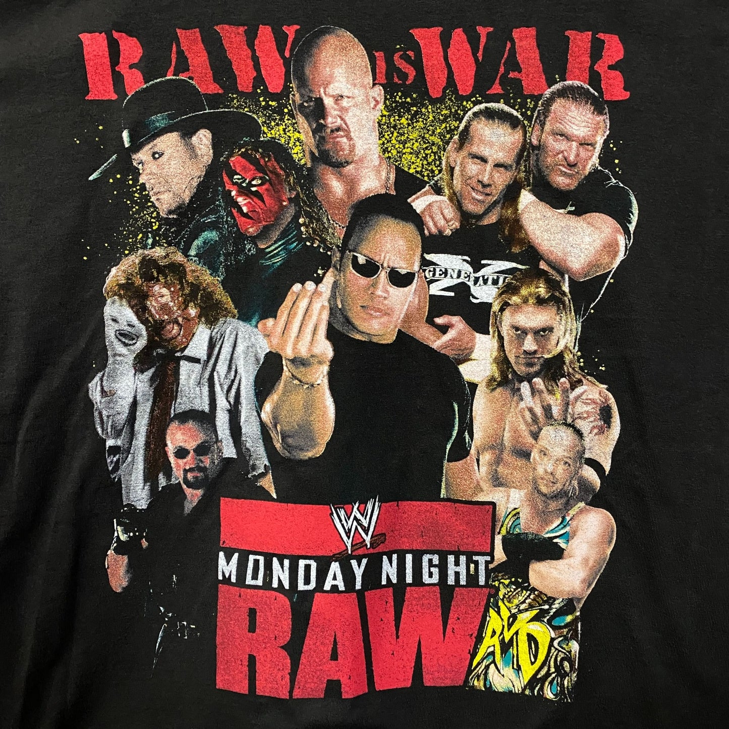WWE Monday Night Raw Poster Raw is War T-Shirt XL