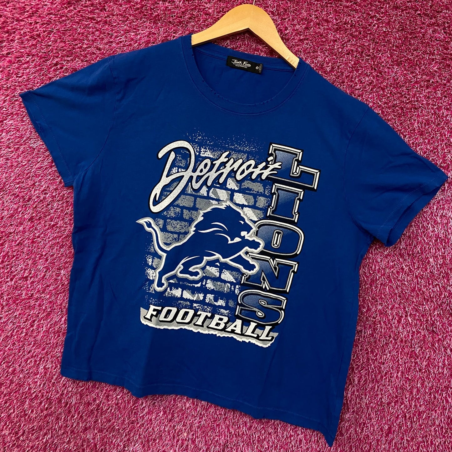 Junk Food Clothing Women's Detroit Lions Graphic T-Shirt XL