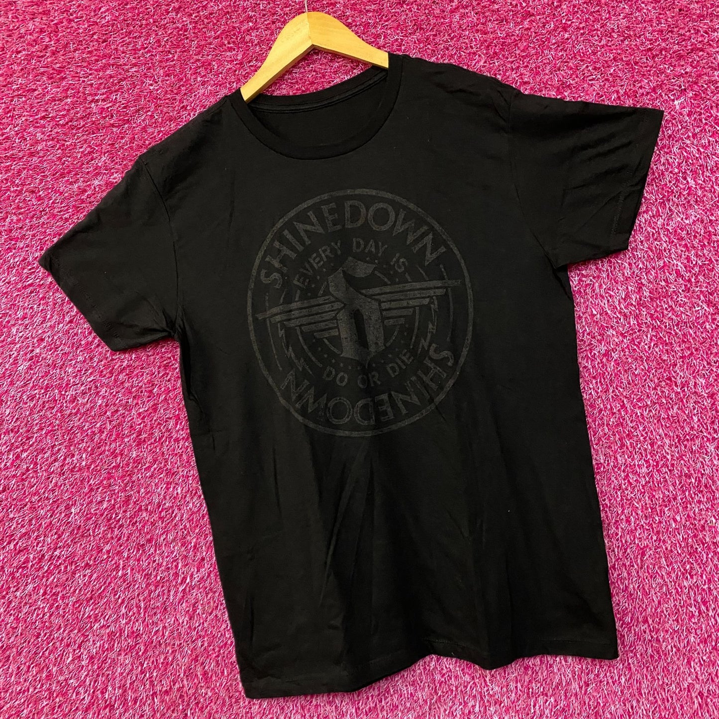 Shinedown Every Day Is Do or Die Graphic T-Shirt Large
