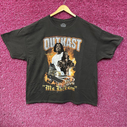 Outkast Mrs. Jackson Graphic T-Shirt L/XL