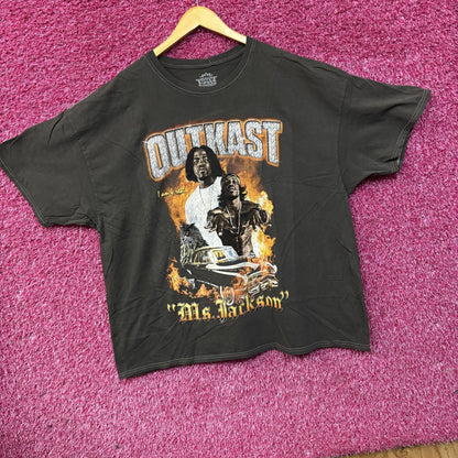 Outkast Mrs. Jackson Graphic T-Shirt L/XL