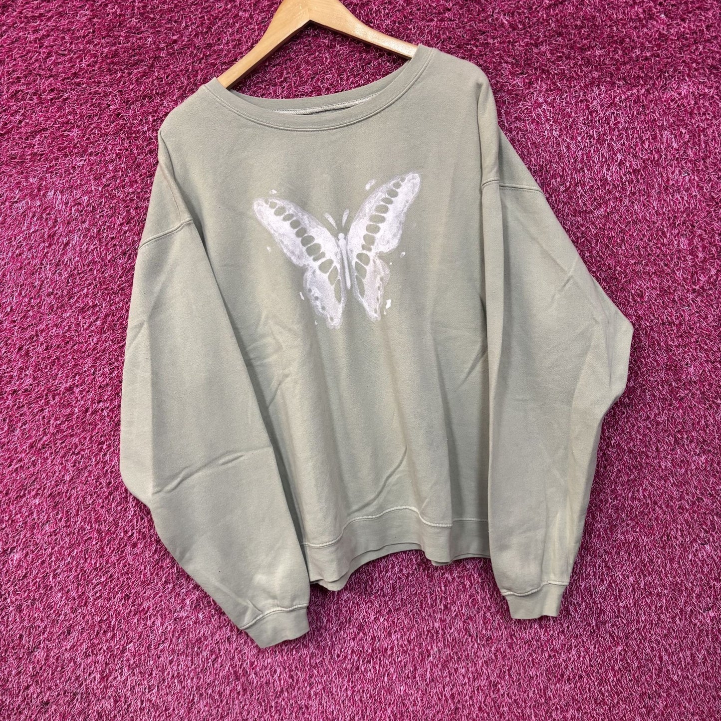Butterfly Design Golden Hour Light Green  Oversized Sweatshirt Women's Large