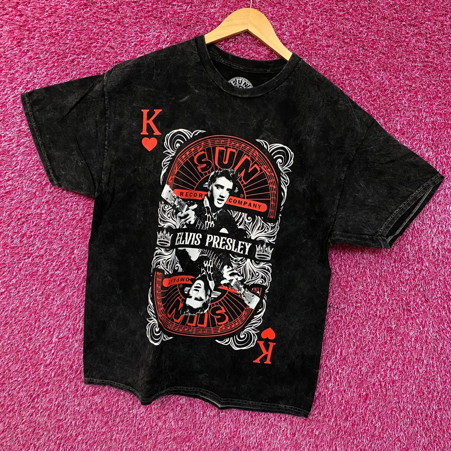 Sun Records Elvis Presley King of Hearts Graphic T-Shirt XL