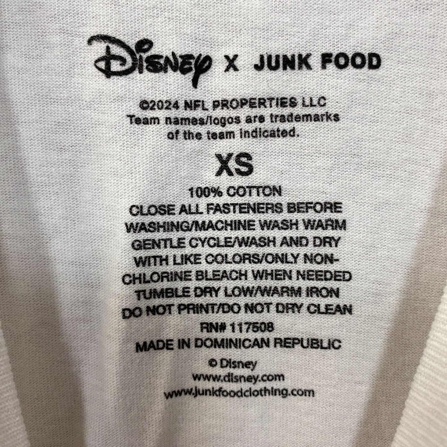 Disney x Junk Food NFL Miami Dolphins Mickey Mouse Field T-Shirt XS