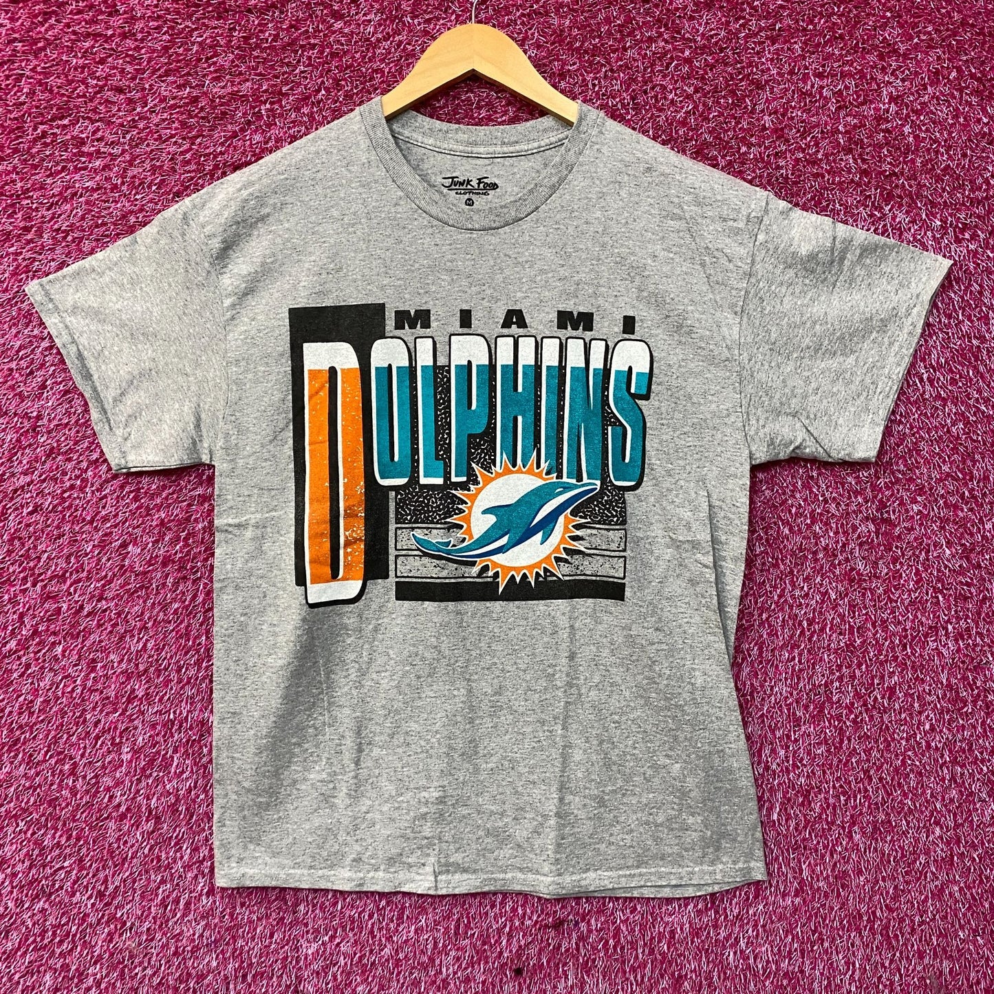Junk Food NFL Miami Dolphins Logo T-Shirt Medium