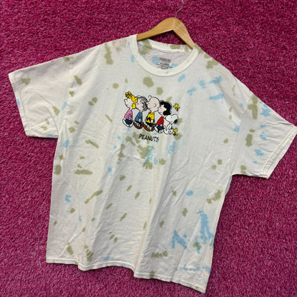 Peanuts Snoopy and the Gang Tie Dye Tshirt size XL