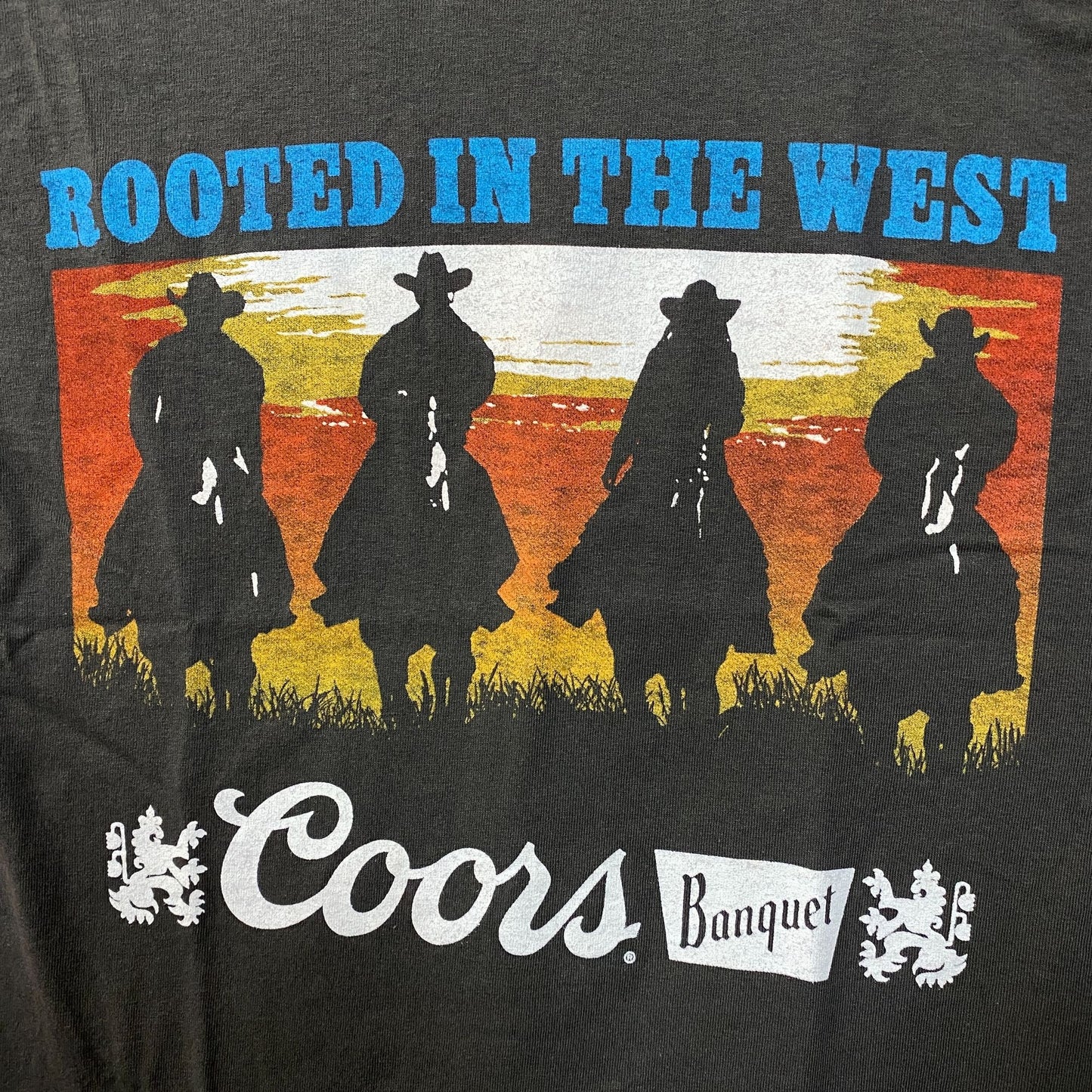 Coors Banquet Rooted in the West Vintage Style T-Shirt Small